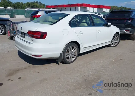 2017 Volkswagen Jetta 1.8T Sel from USA, damaged, VIN 3VWL17AJ7HM225340